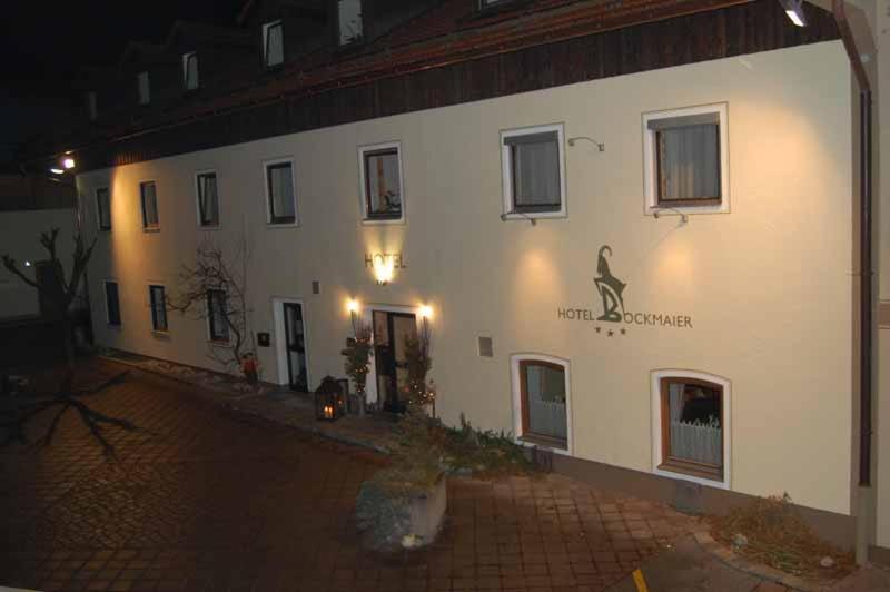 Hotel Bockmaier Oberpframmern Exterior foto